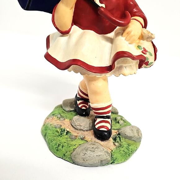 Vintage Campbell Kids Collection "Spring Stroll" Girl Figurine with Umbrella - Picture 6 of 7